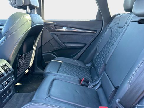 Used 2023 Audi SQ5 Premium Plus w/ Premium Plus Package image 14
