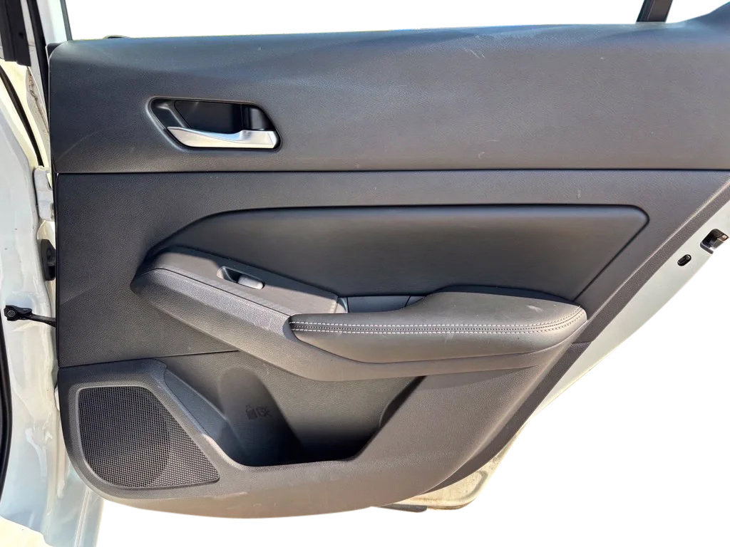 Used 2019 Nissan Altima 2.5 S FWD image 24