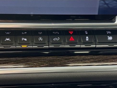 New 2026 GMC Sierra 1500 Elevation w/ Elevation Premium Package image 37