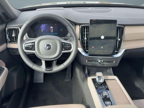 New 2026 Volvo XC90 T8 Ultra w/ Protection Package AWD/4WD image 27