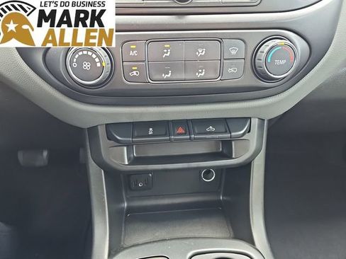 Used 2022 Chevrolet Colorado W/T w/ Custom Special Edition RWD image 17