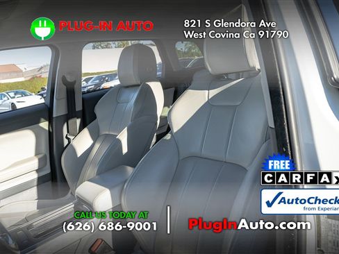 Used 2017 Land Rover Range Rover Evoque SE image 7