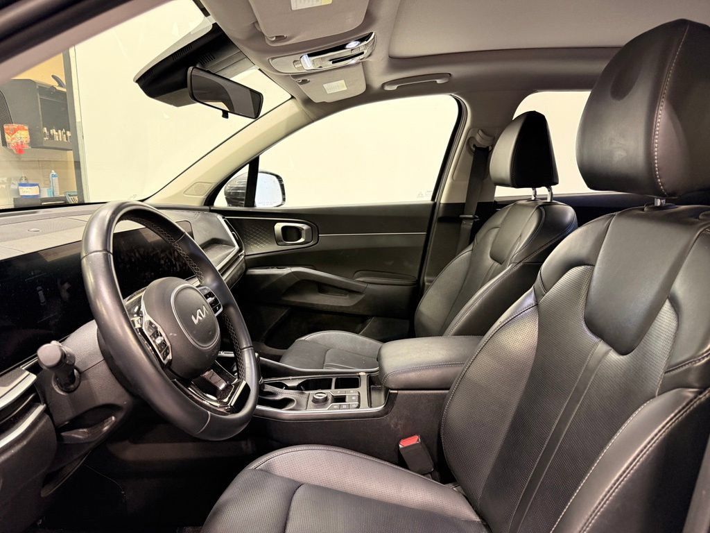 Used 2024 Kia Sorento S w/ Panoramic Sunroof Package AWD/4WD image 10
