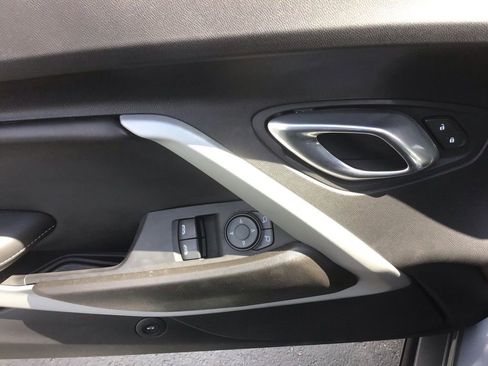 Used 2021 Chevrolet Camaro LT RWD image 13