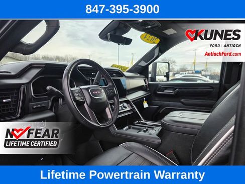 Used 2024 GMC Sierra 2500 AT4X image 29