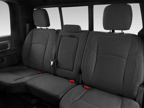 Used 2024 RAM 1500 Warlock AWD/4WD image 11