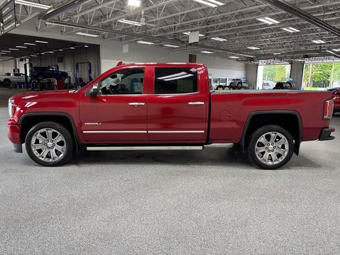 Used 2018 GMC Sierra 1500 Denali w/ Denali Ultimate Package AWD/4WD image 4