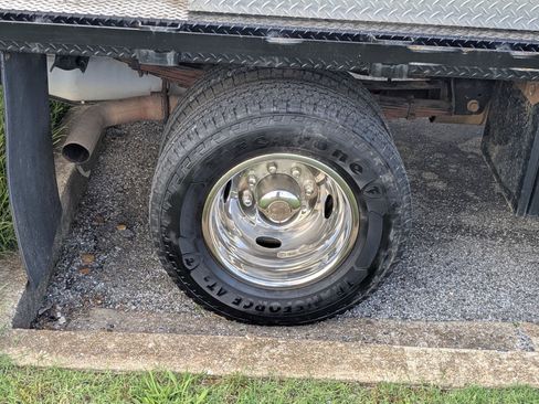 Used 2016 Ford F350 XL w/ Power Equipment Group AWD/4WD image 5