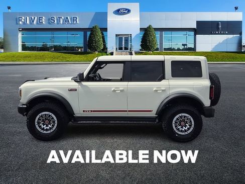 New 2026 Ford Bronco Outer Banks image 4