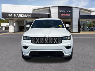 Used 2018 Jeep Grand Cherokee Altitude RWD video 2