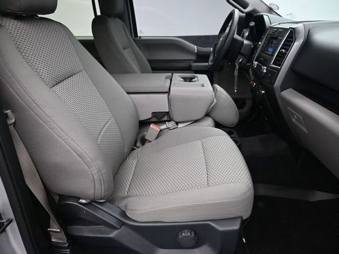 Used 2015 Ford F150 XLT w/ Trailer Tow Package RWD image 12