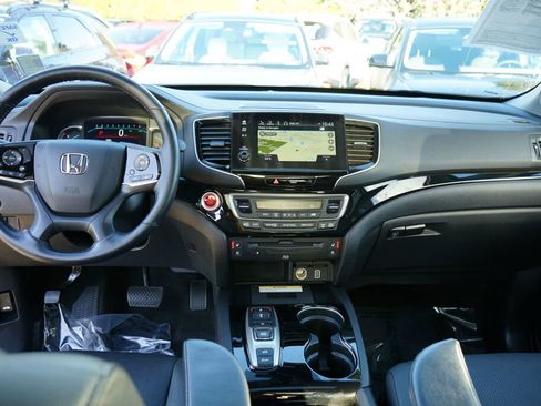 Used 2021 Honda Pilot Elite image 18