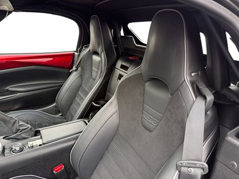 Certified 2023 MAZDA MX-5 Miata Club w/ Brembo/BBS Recaro Package image 16