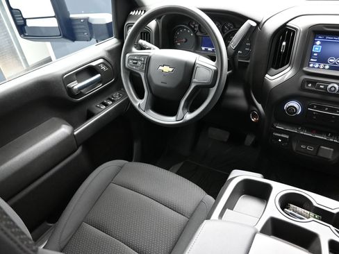 Used 2025 Chevrolet Silverado 2500 Custom w/ Z71 Off-Road Package AWD/4WD image 24
