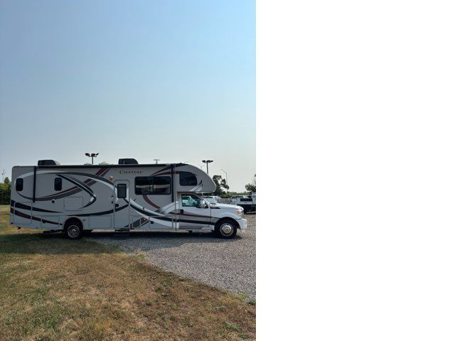 Used 2013 Ford F550 Luxury w/ Payload Upgrade Pkg RWD image 33