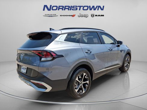 Used 2025 Kia Sportage EX w/ Premium Package AWD/4WD image 6