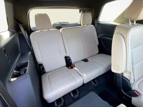 Used 2023 Chevrolet Traverse Premier w/ LPO, Floor Liner Package image 28