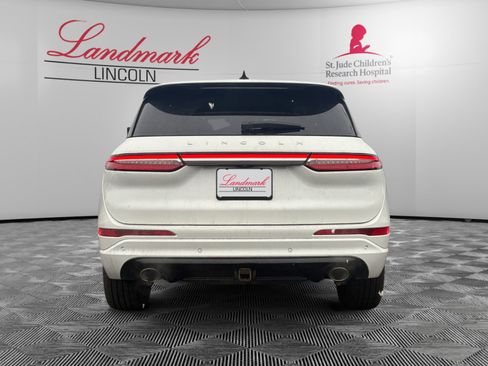 Certified 2024 Lincoln Corsair Reserve w/ Equipment Group 202A image 4