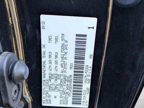 Used 2022 Toyota Tundra SR5 w/ SR5 Premium Package AWD/4WD image 15