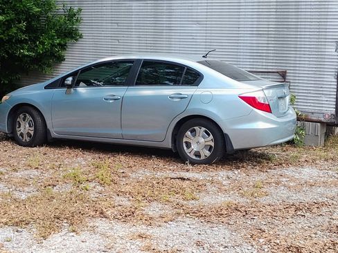 Used 2012 Honda Civic Hybrid Sedan image 3