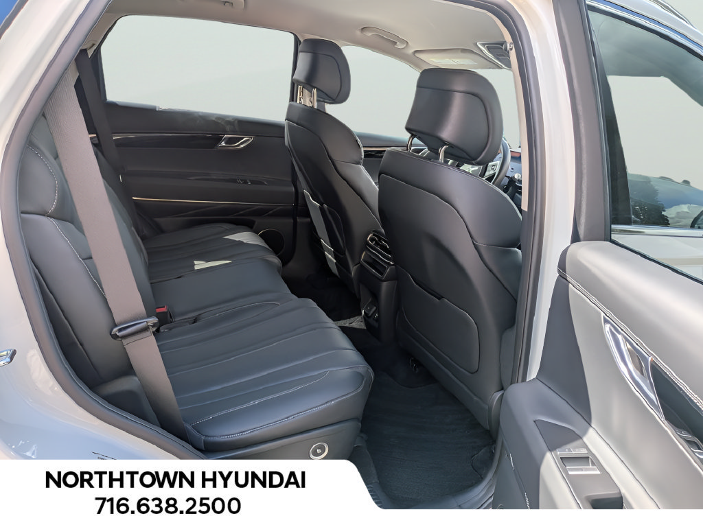 Used 2026 Genesis GV80 2.5T AWD/4WD image 42