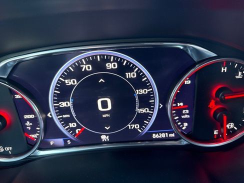 Used 2020 Chevrolet Blazer RS FWD image 19