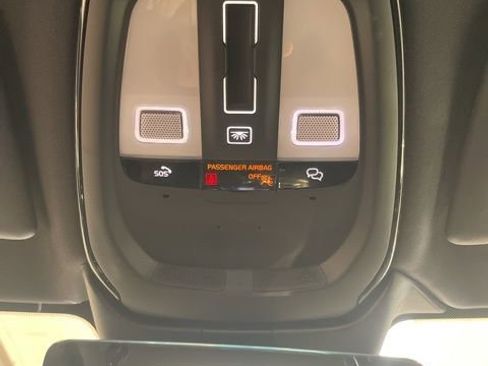 Certified 2025 Volvo V60 B5 Cross Country Plus image 27