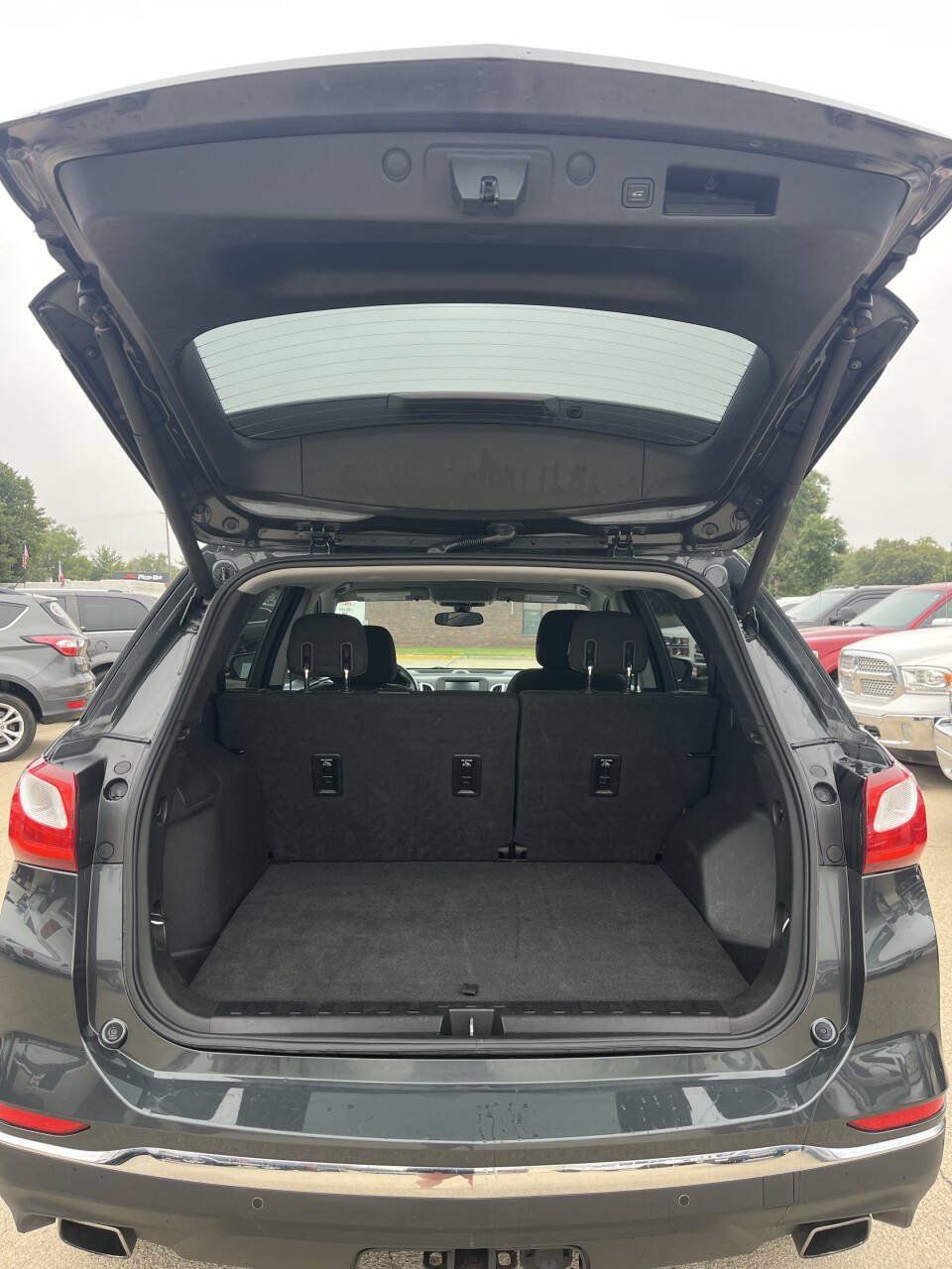 Used 2018 Chevrolet Equinox LT AWD/4WD image 17