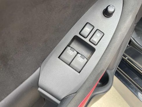 Used 2025 Nissan Z Performance w/ Floor Mat Package RWD image 11