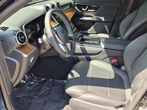 Used 2026 Mercedes-Benz GLC 300 image 16