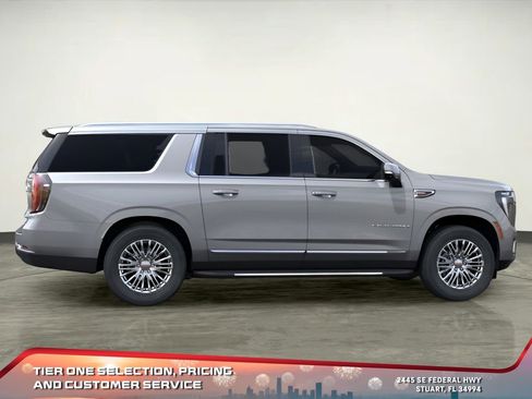 New 2025 GMC Yukon XL Elevation image 6