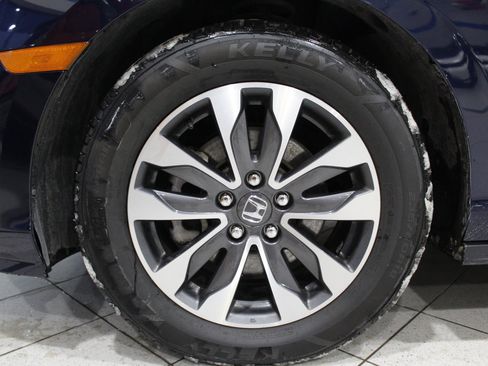 Used 2023 Honda Odyssey EX-L image 8