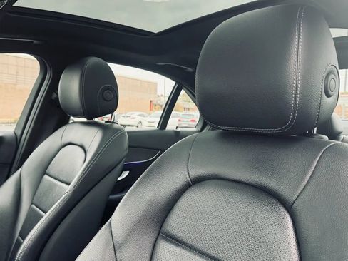 Used 2021 Mercedes-Benz C 300 4MATIC Sedan image 10