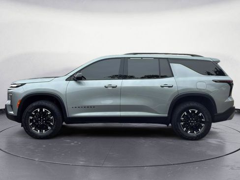 Used 2025 Chevrolet Traverse Z71 w/ Enhanced Driving Package AWD/4WD image 4