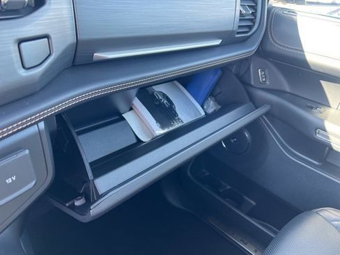 Certified 2022 Ford Expedition Platinum image 20