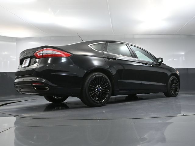 Used 2016 Ford Fusion SE w/ Equipment Group 202A FWD image 46
