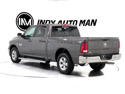 Used 2020 RAM 1500 Classic SLT w/ Luxury Group RWD image 6