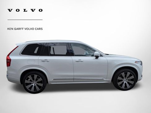 Used 2023 Volvo XC90 B6 Ultimate AWD/4WD image 2