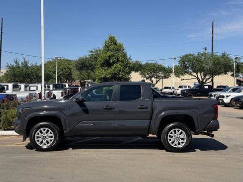 Certified 2024 Toyota Tacoma SR5 RWD image 4