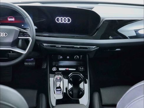 Used 2025 Audi A5 2.0T Premium AWD/4WD image 15