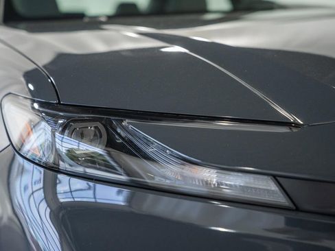 New 2026 Toyota Camry SE FWD image 12