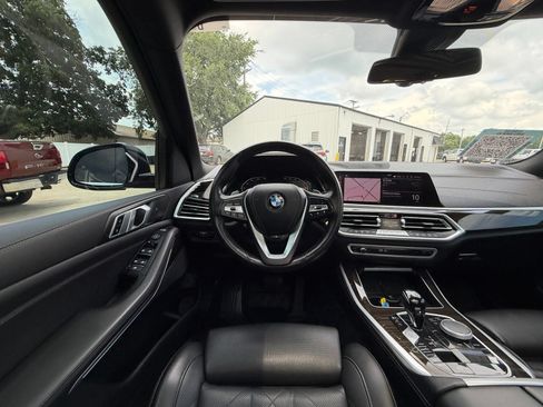 Used 2023 BMW X5 xDrive40i AWD/4WD image 2