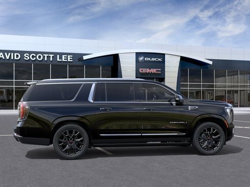 New 2026 GMC Yukon XL Denali AWD/4WD image 5