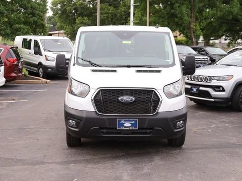 Certified 2024 Ford Transit 250 Low Roof w/ Exterior Upgrade Package RWD image 4