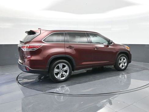 Used 2015 Toyota Highlander Limited FWD image 15