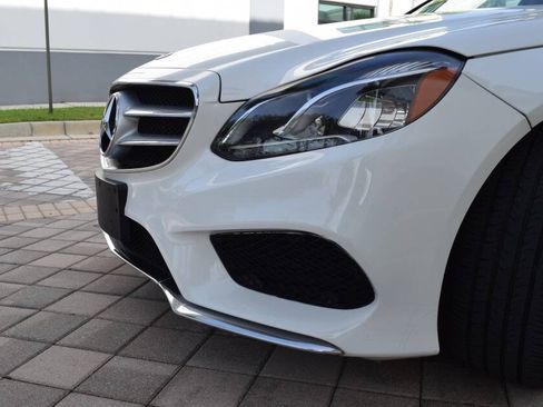 Used 2014 Mercedes-Benz E 350 4MATIC Sedan image 14