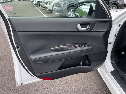 Used 2019 Kia Optima LX FWD image 10