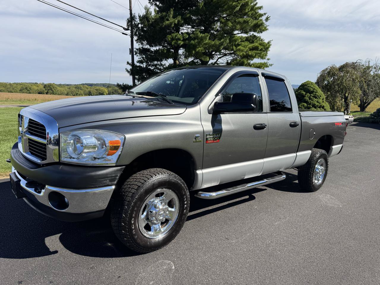 Used 2007 Dodge Ram 3500 Truck SLT AWD/4WD image 2