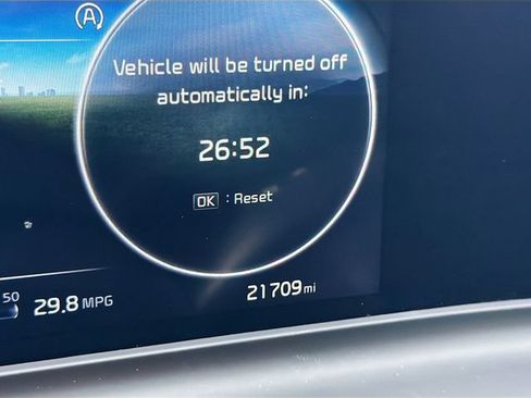 Used 2025 Kia Seltos EX AWD/4WD image 14