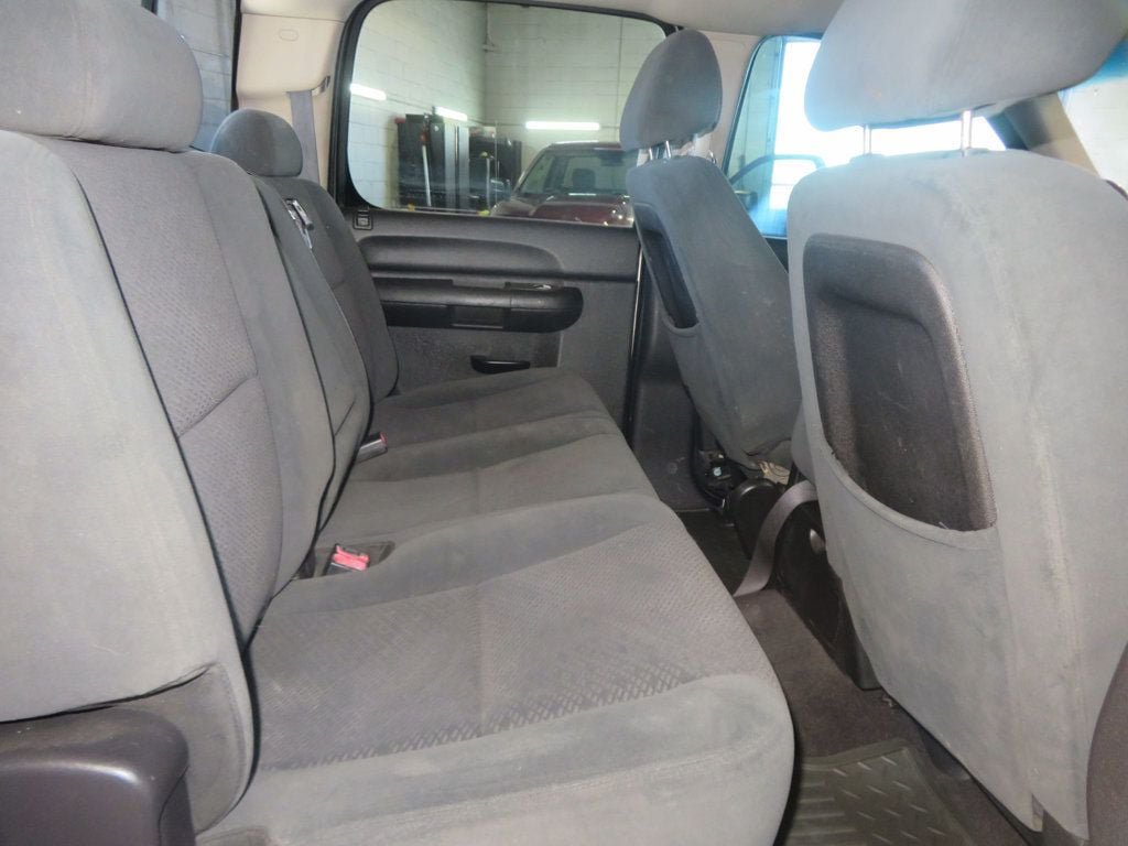Used 2008 Chevrolet Silverado 3500 LT w/ EZ-Lift Tailgate Package RWD image 27